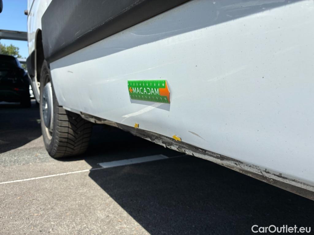  Renault  Master  Fourgon L2H2 3 5 Grand Confort dCi 135CV BVM6 E6dT #6