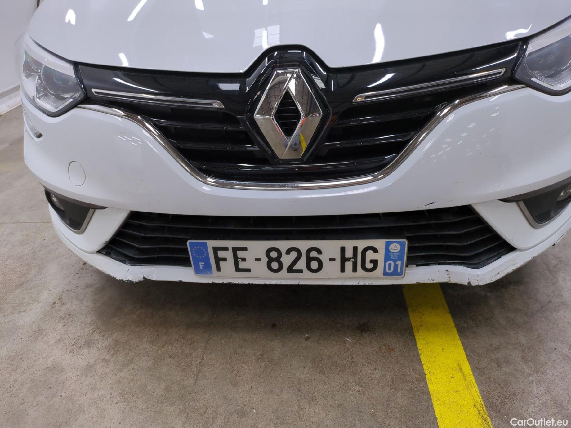  Renault  Megane  IV Berline 5pt. Société Air Nav 1.5 dCi 90CV BVM6 E6 #17