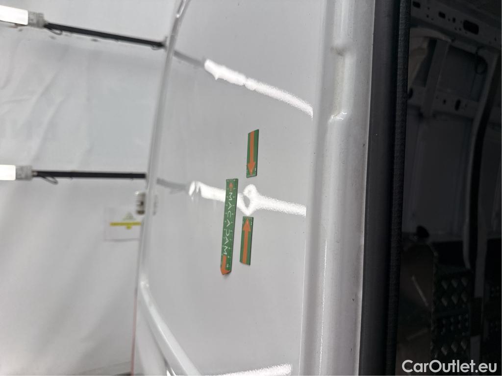  Renault  Master  Fourgon L2H2 3 5 Grand Confort dCi 135CV BVM6 E6dT #63