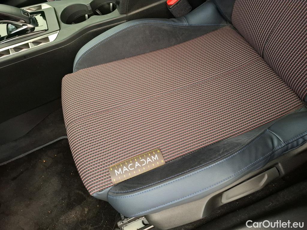  DS  3 Crossback  INES DE LA FRESSANGE PARIS 1.2 PureTech 130CV BVA8 E6d #11
