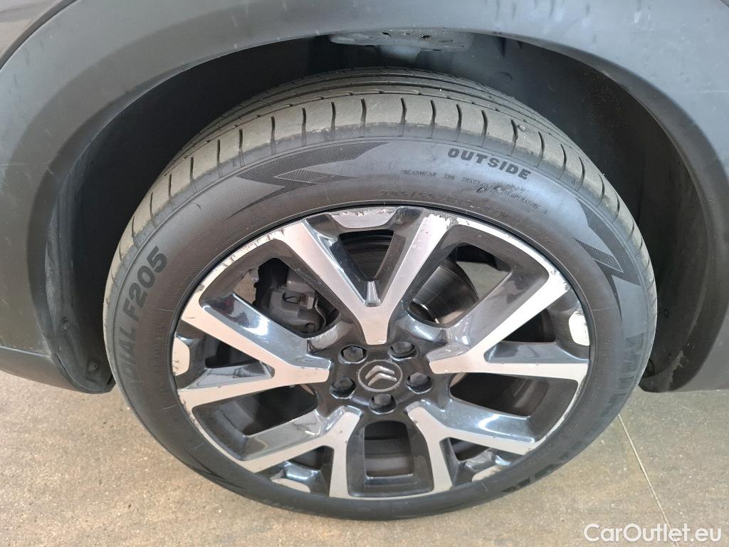  Citroen  C5 Aircross  Shine 1.6 PureTech 180CV BVA8 E6dT #49