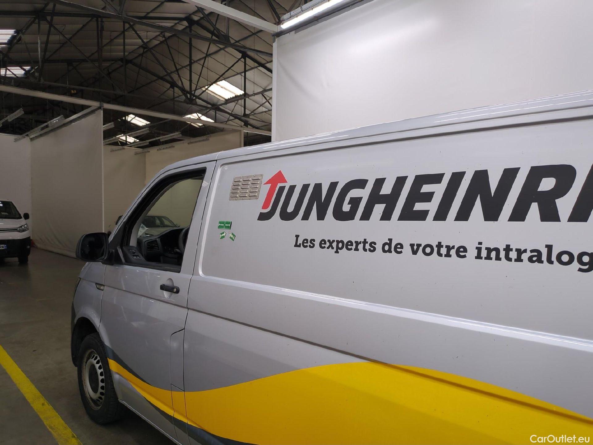  Volkswagen  Transporter T6  Fourgon 2.0 100CV BVM5 #21