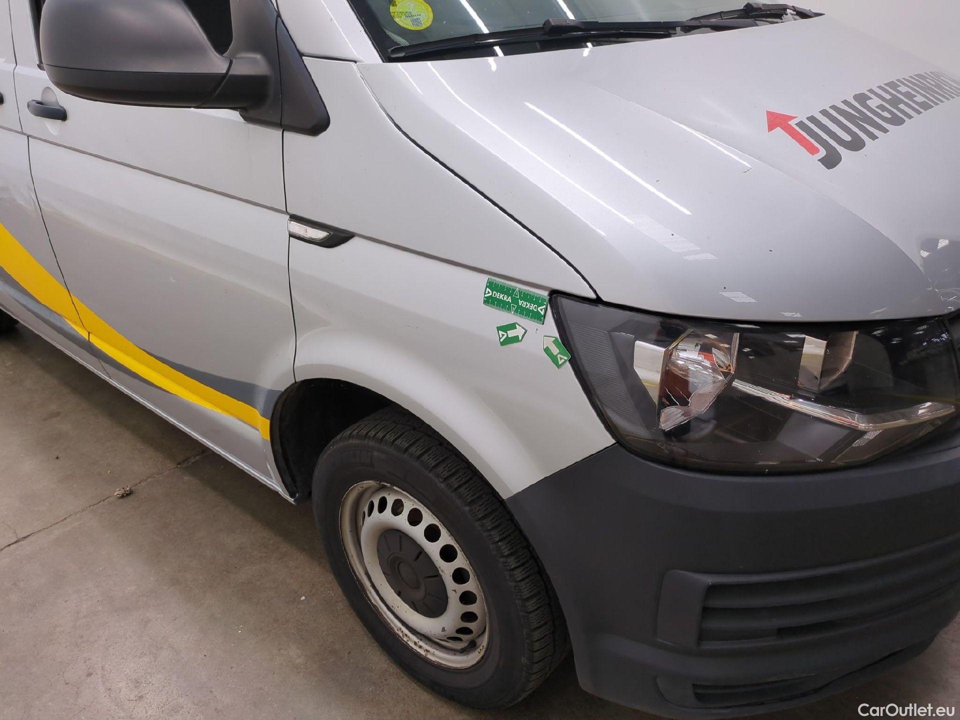  Volkswagen  Transporter T6  Fourgon 2.0 100CV BVM5 #35