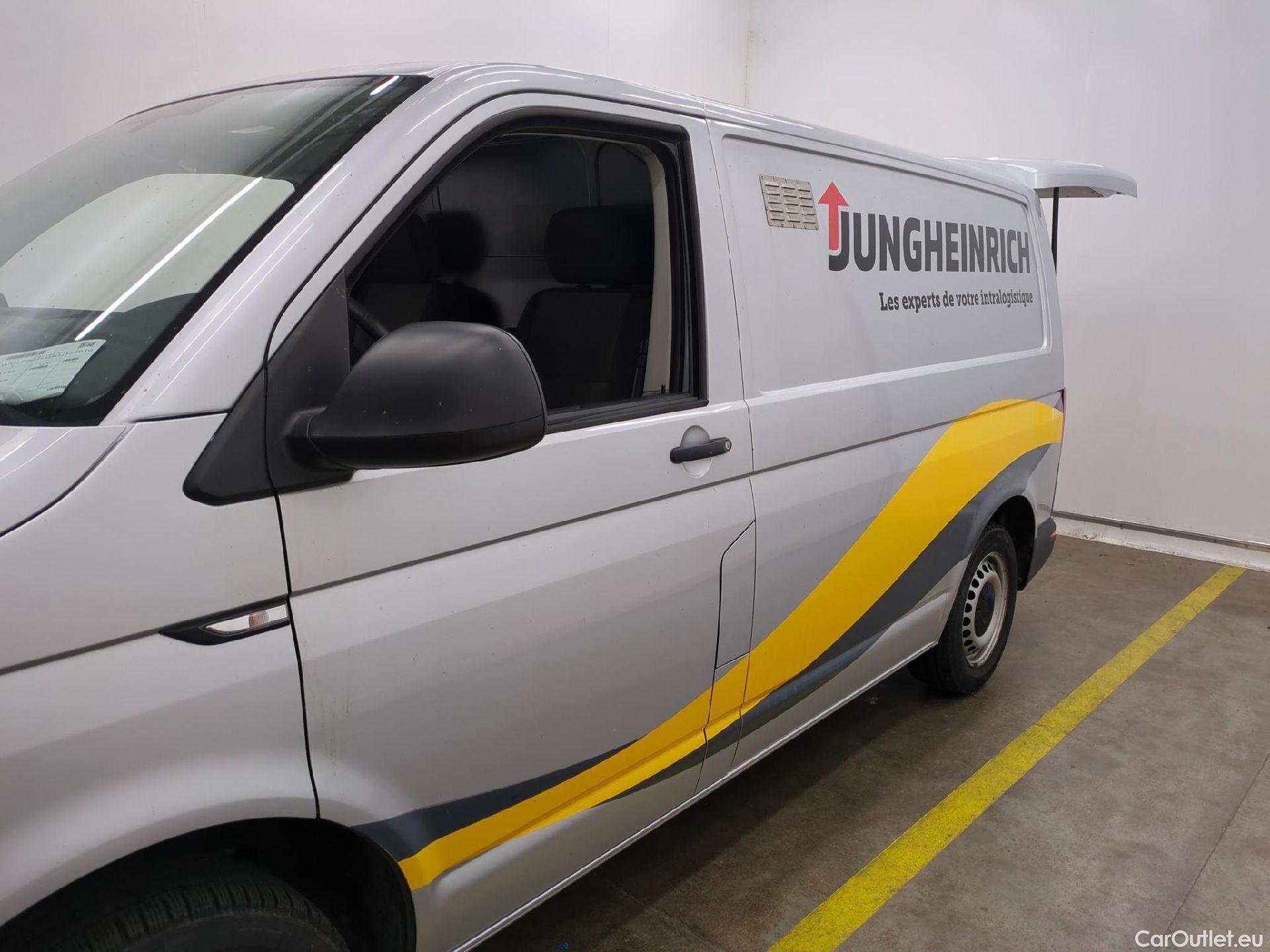  Volkswagen  Transporter T6  Fourgon 2.0 100CV BVM5 #19