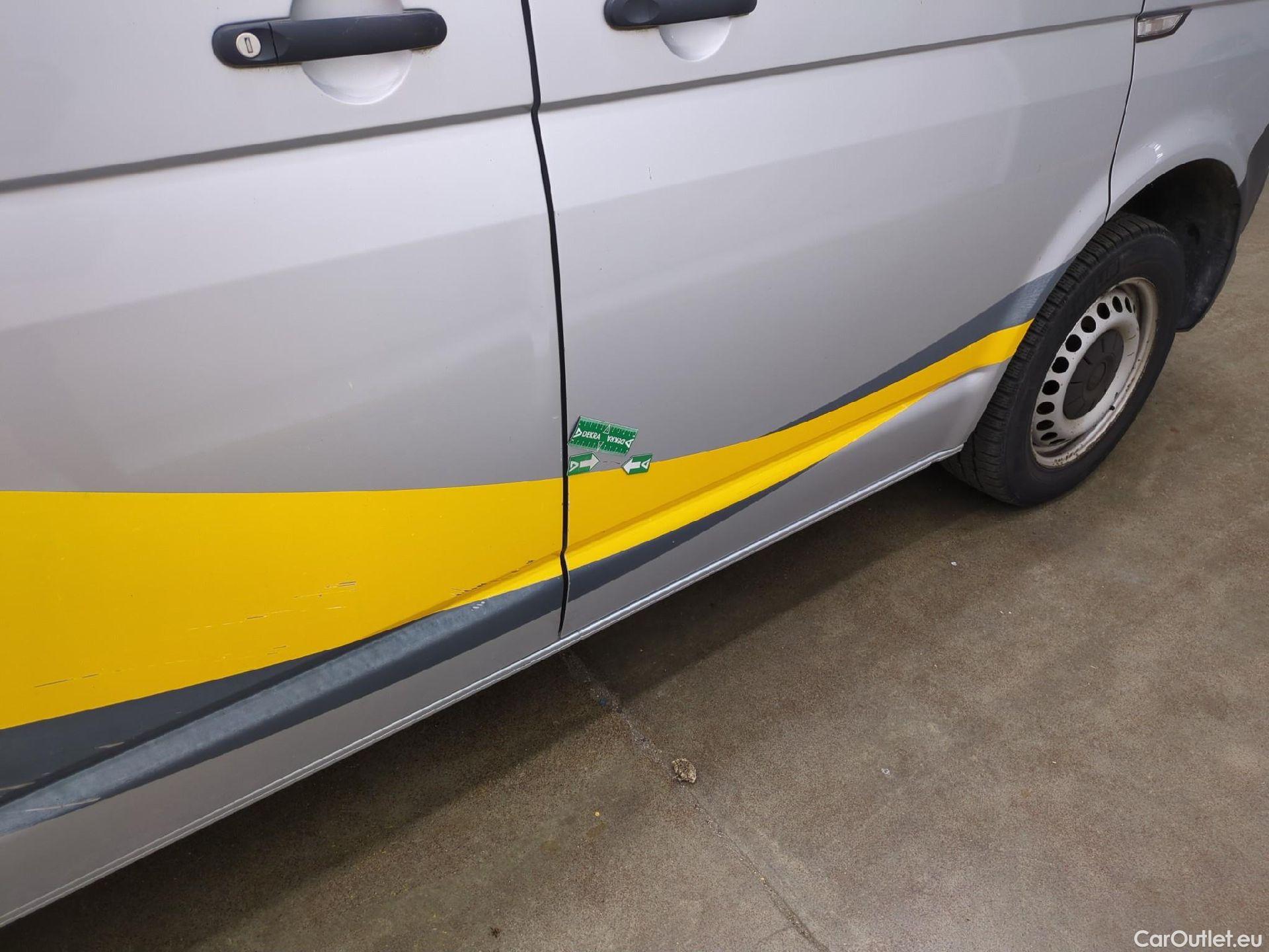  Volkswagen  Transporter T6  Fourgon 2.0 100CV BVM5 #33