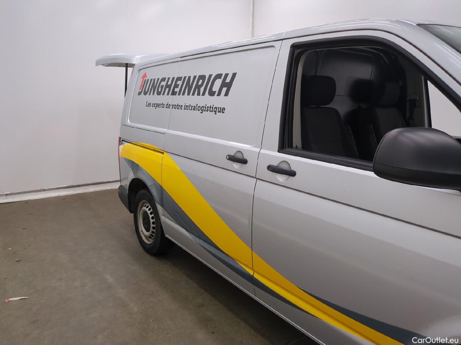  Volkswagen  Transporter T6  Fourgon 2.0 100CV BVM5 #18