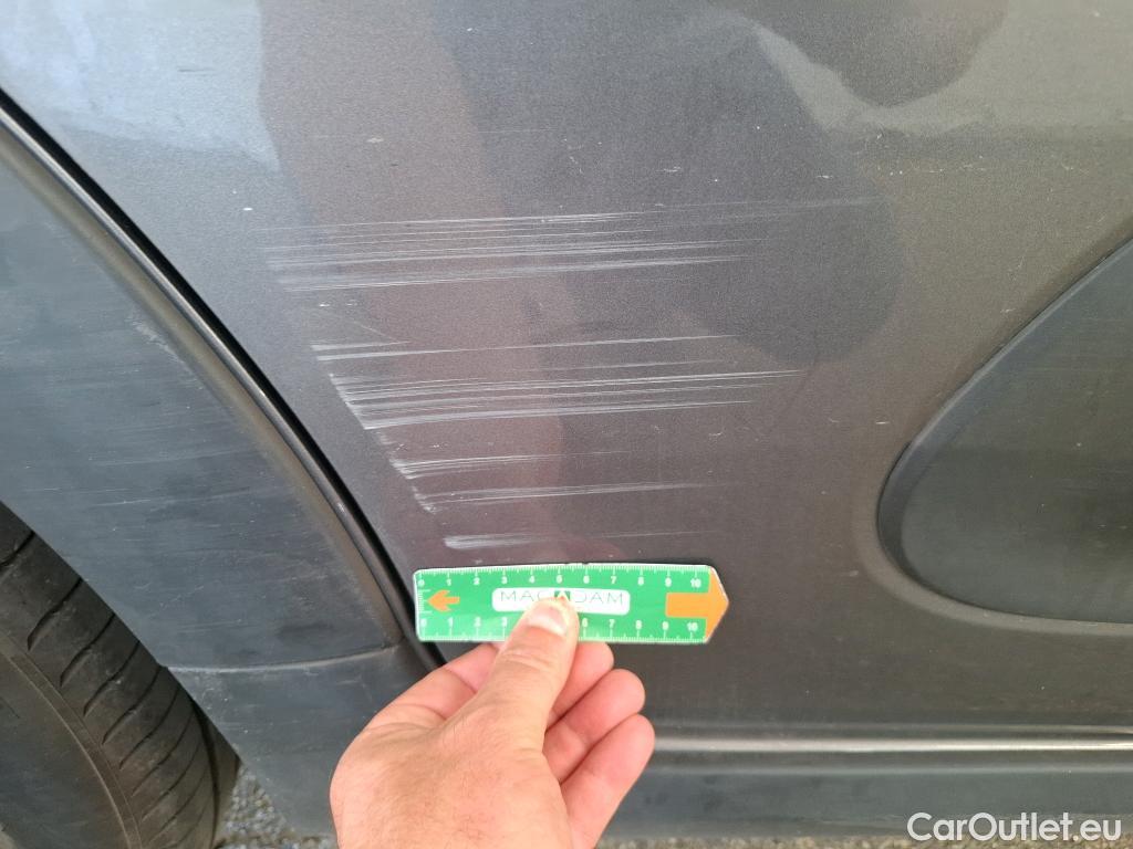  Citroen  C3  Shine Business 1.2 PureTech 110CV BVM6 E6d #7