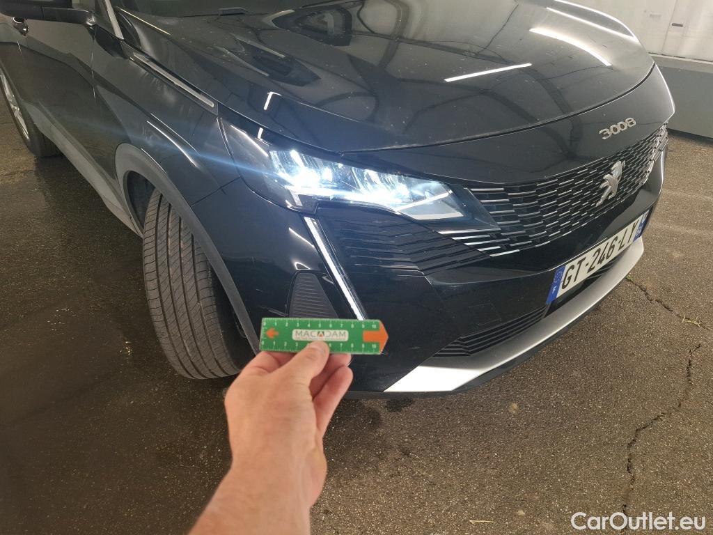  Peugeot  3008 PEUGEOT  / 2020 / 5P / SUV Hybrid 136 e-DCS6 Active Pack #11