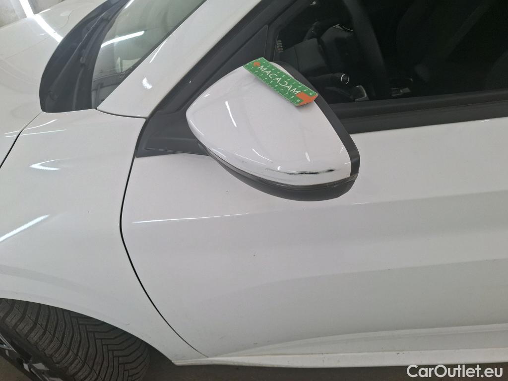  Peugeot  208  Allure Business 1.2 PureTech 100CV BVM6 E6d #30