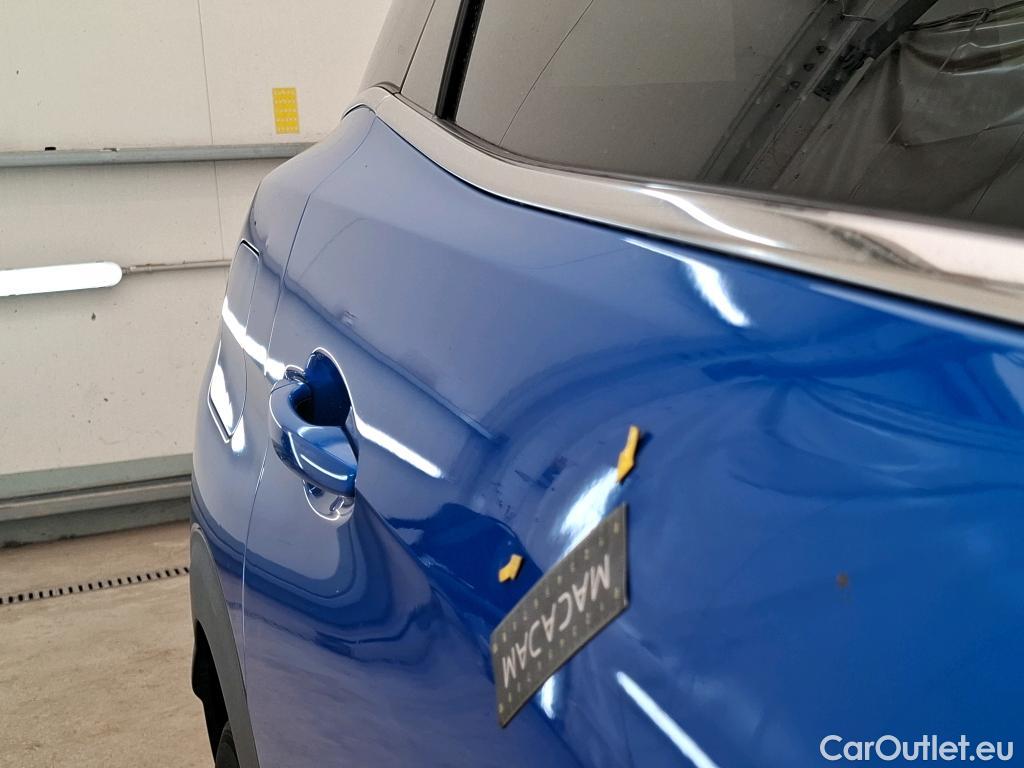  Peugeot  3008 PEUGEOT  / 2020 / 5P / SUV 1.6 HYBRID4 300 E-EAT8 GT Pack #2