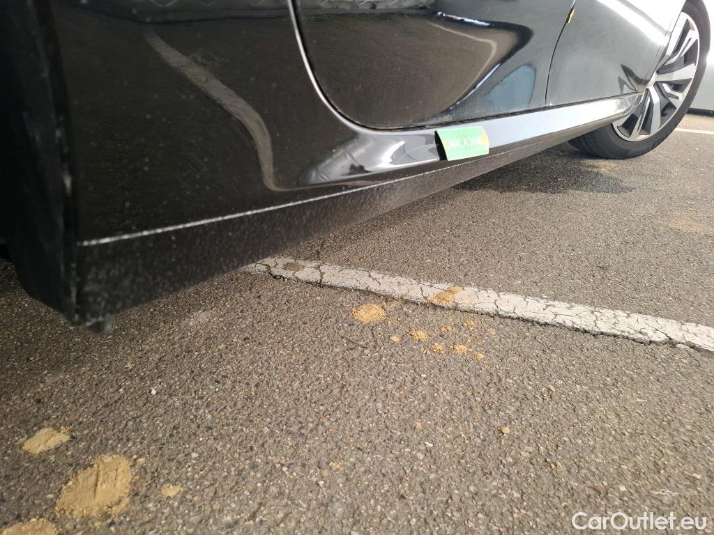  Peugeot  208  Active Pack 1.2 PureTech 100CV BVM6 E6d #37
