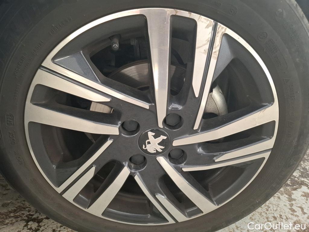  Peugeot  208  Style 1.2 PureTech 75CV BVM5 E6d #9