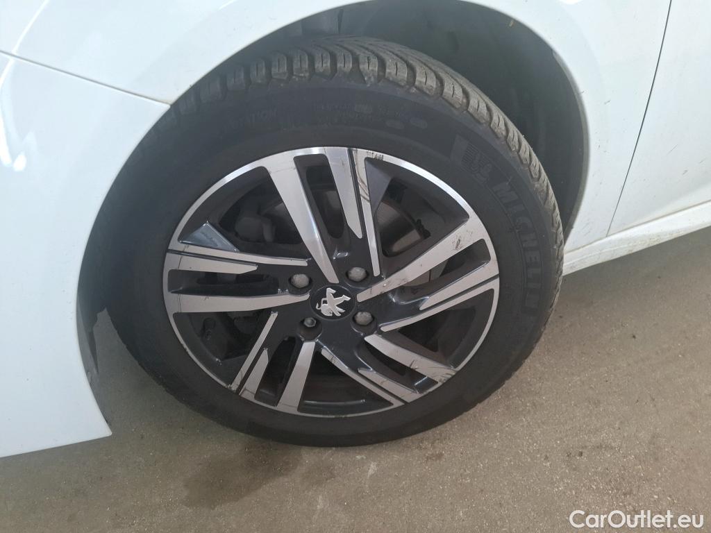  Peugeot  208  Allure Business 1.2 PureTech 100CV BVM6 E6d #7