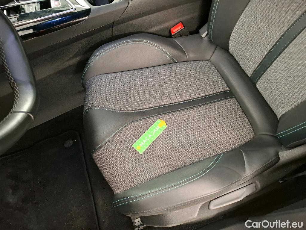  Peugeot  3008 PEUGEOT  / 2020 5P SUV 1 6 HYBRID4 300 E EAT8 Allure Pack #10