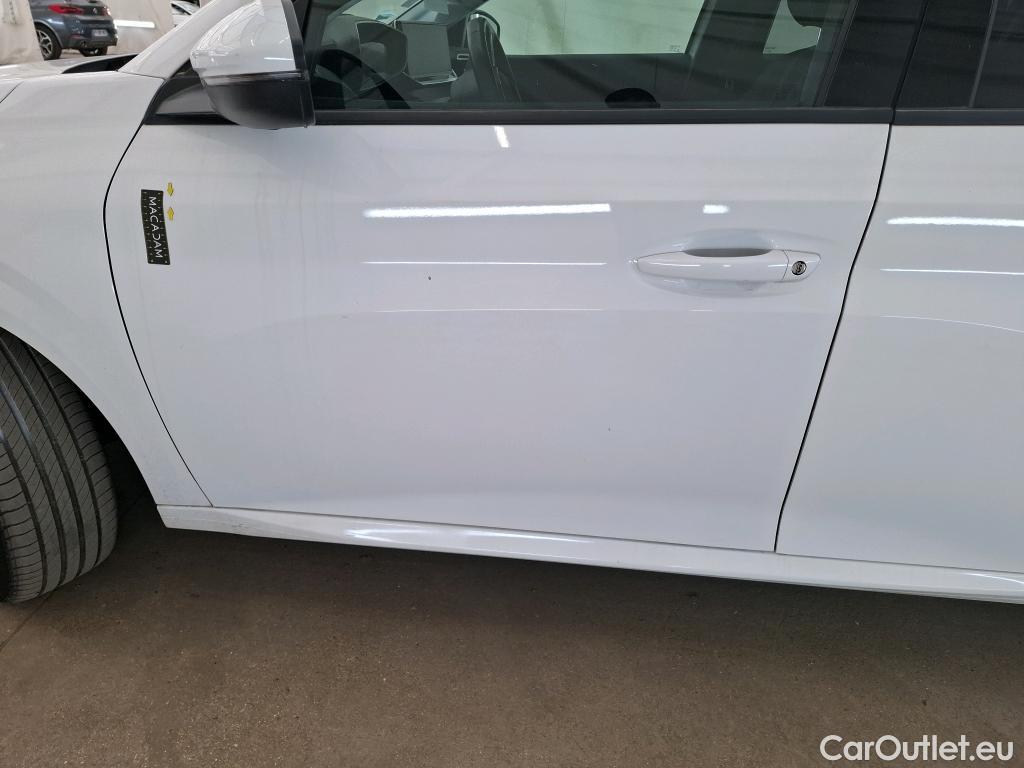  Peugeot  208  Allure Business 1.2 PureTech 100CV BVM6 E6d #9