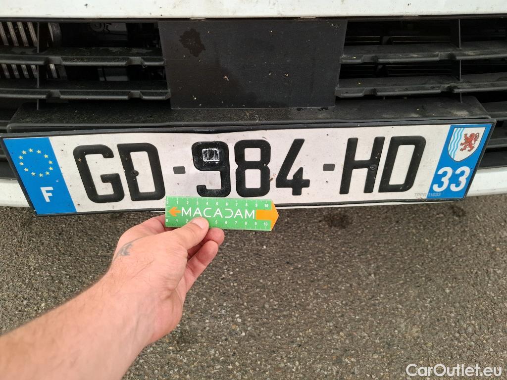  Renault  Clio RENAULT  / 2019 / 5P / Berline Business TCe 90 -21N #29
