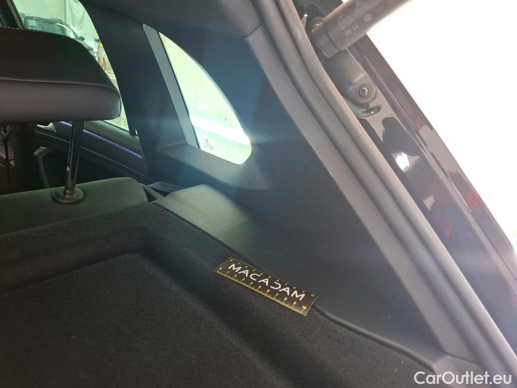  Volkswagen  Tiguan VOLKSWAGEN  / 2020 / 5P / SUV 1.4 eHybrid 245 DSG6 R-Line #15