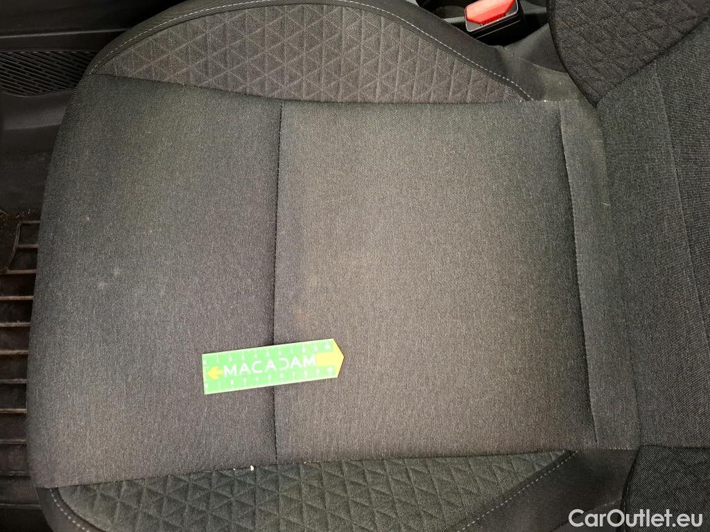  Renault  Clio RENAULT  / 2019 / 5P / Berline Business TCe 90 -21N #23