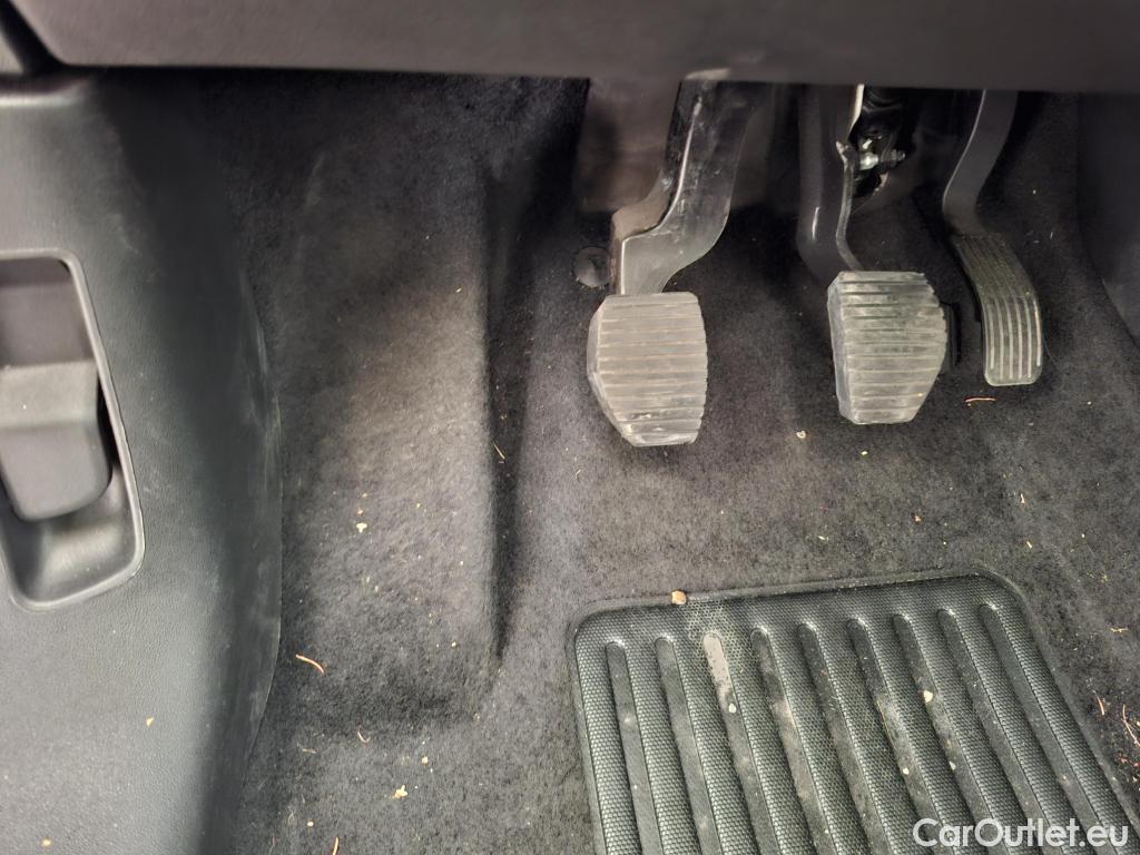  Citroen  C3  Société Feel 1.2 PureTech 80CV BVM5 E6dT #28