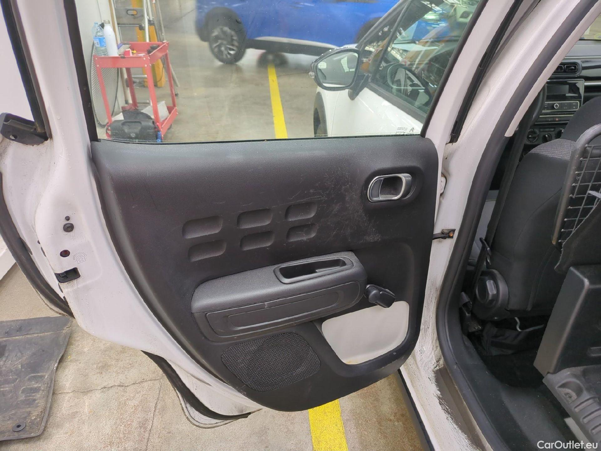  Citroen  C3  Société Feel 1.5 BlueHDI 100CV BVM5 E6dT #6