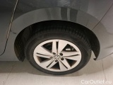  Volkswagen  Golf  2.0 TDI SCR 115 DSG LIFE BUSINESS #19