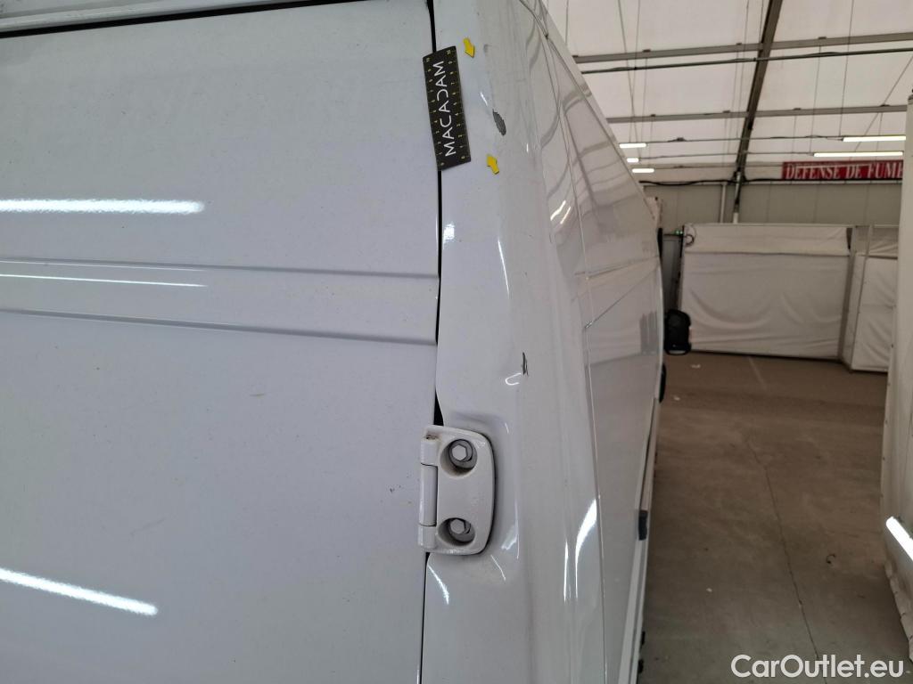  Fiat  Ducato FIAT  2014 4P Fourgon tôlé Maxi 3 5 XL H2 2 3 Mjet 140 Pack Pro Nav #48