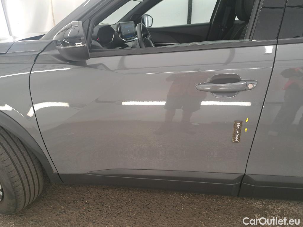  Peugeot  2008  Active 1.2 PureTech 100CV BVM6 6E #1