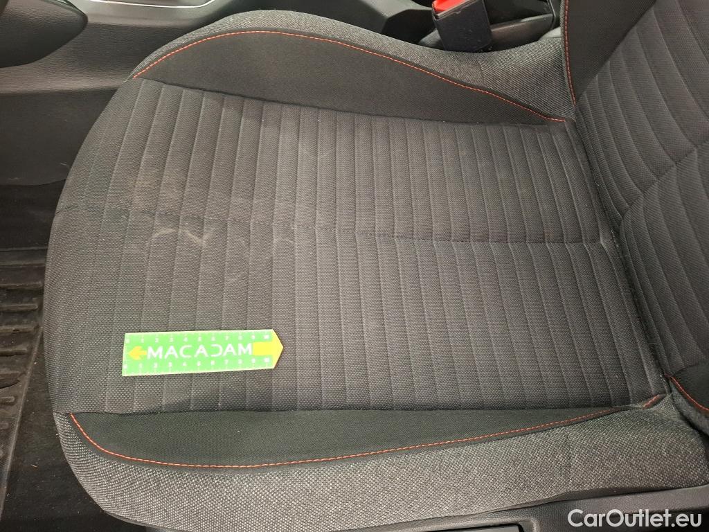  Peugeot  208 PEUGEOT  / 2019 / 5P / Berline Puretech 75 S&S Active Business #44