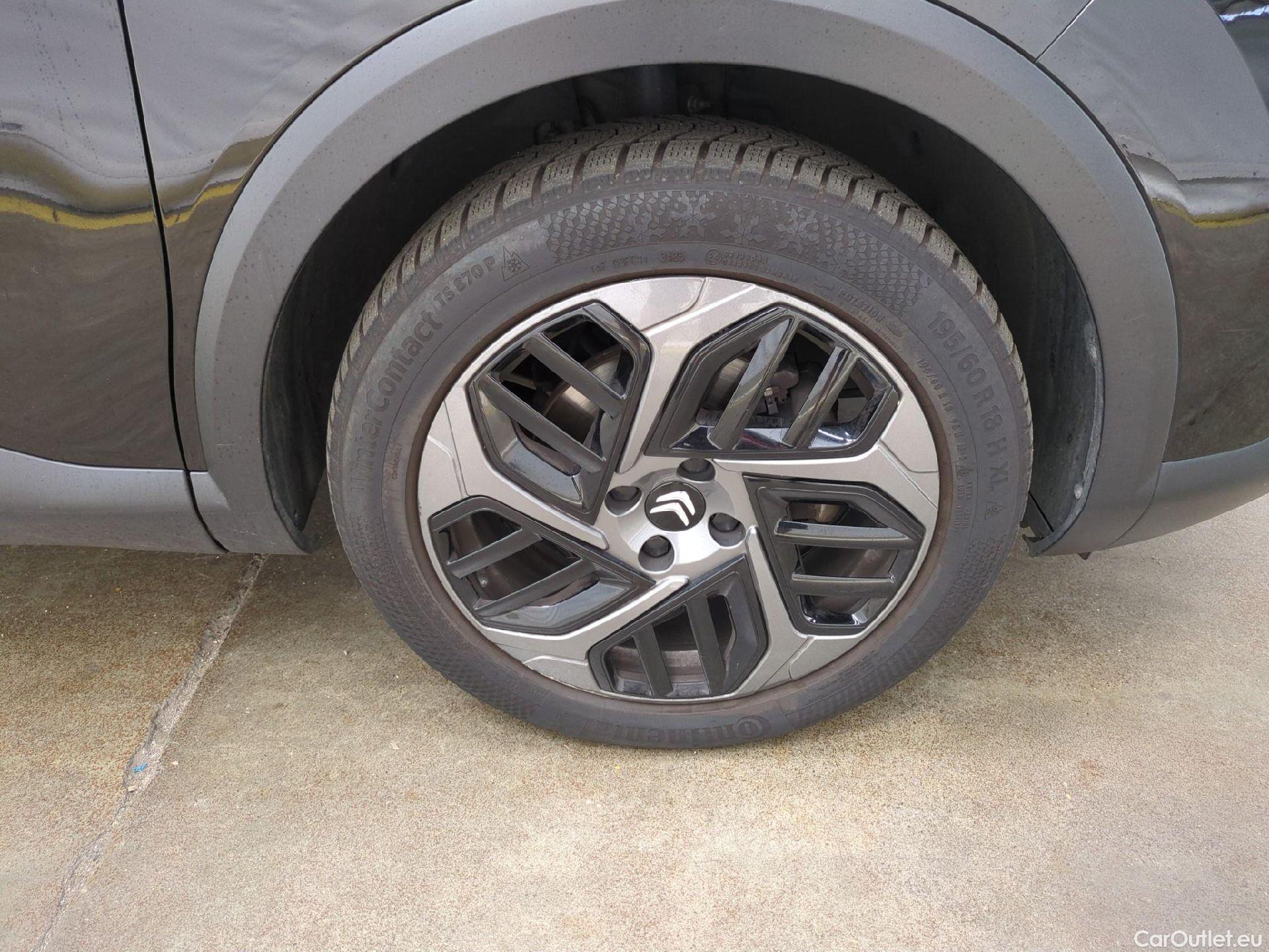  Citroen  C4 CITROEN  X / 2022 / 4P / Berline PureTech 130 S&S EAT8 Feel Pack #13