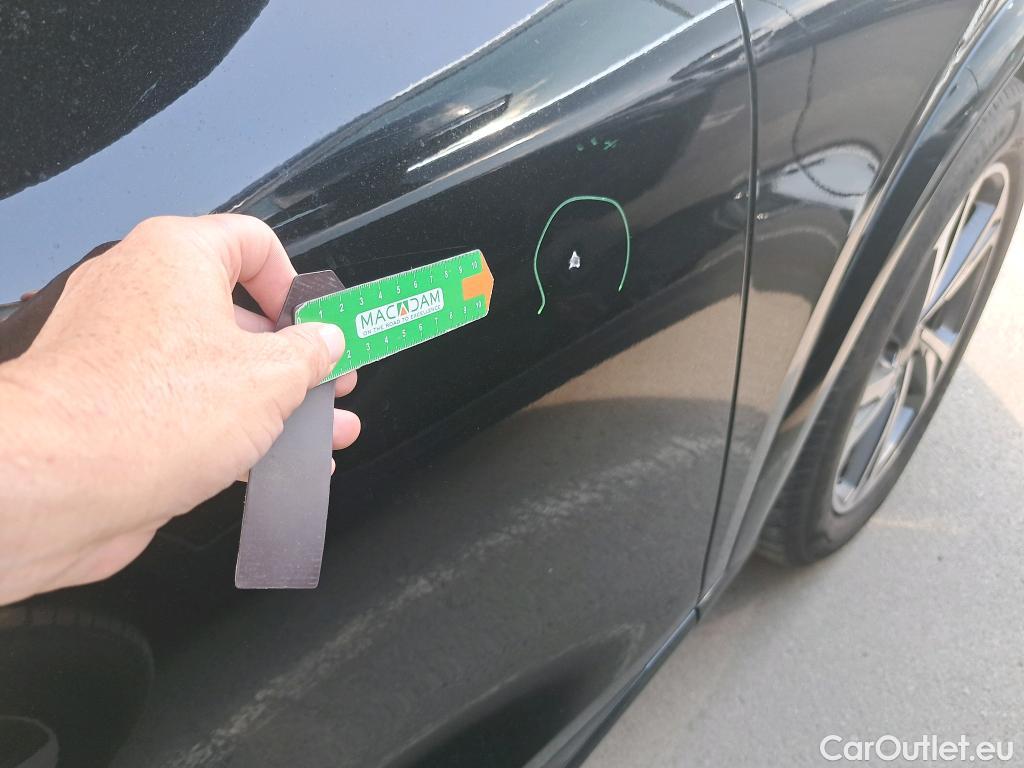  Audi  E-TRON AUDI Q6  / 2024 / 5P / todoterreno S Line Quattro #6