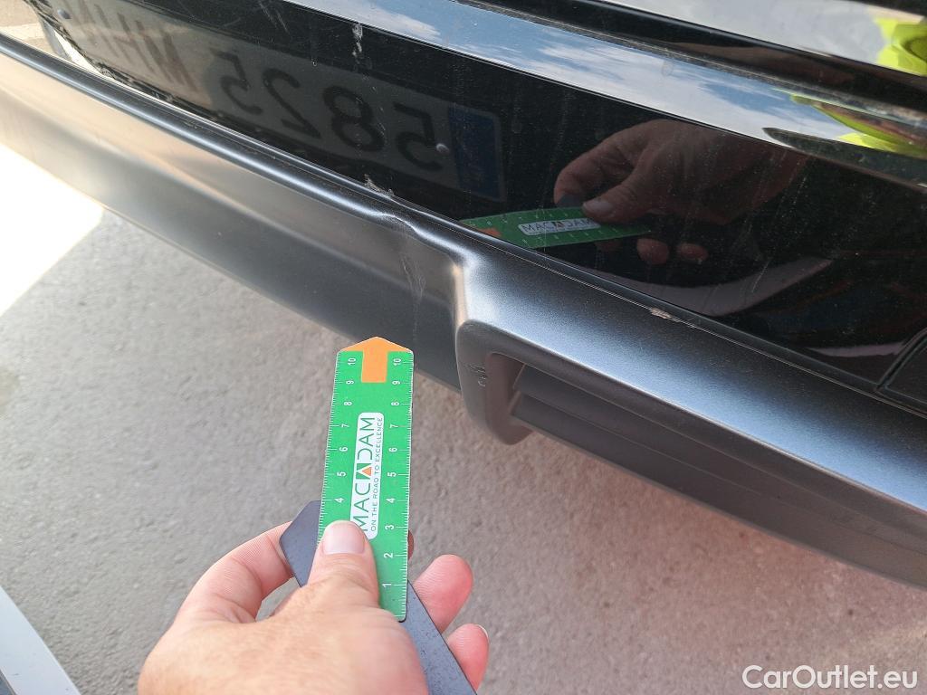 Audi  E-TRON AUDI Q6  / 2024 / 5P / todoterreno S Line Quattro #8