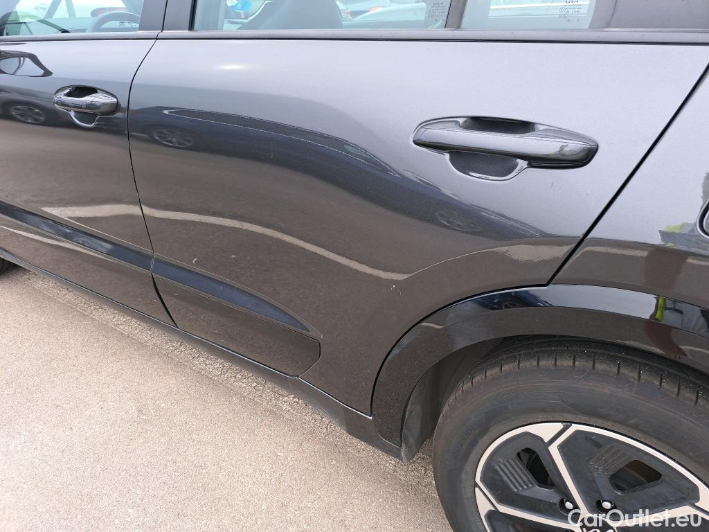  KIA  Niro KIA  / 2022 / 5P / crossover 1.6 GDi PHEV 135kW (183CV) Drive #3