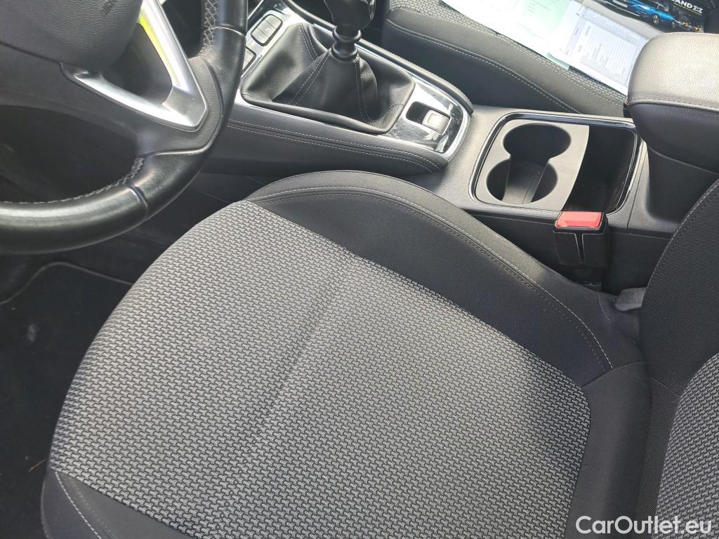  Opel   Grandland X OPEL / 2017 / 5P / todoterreno 1.5 CDTi Edition #28