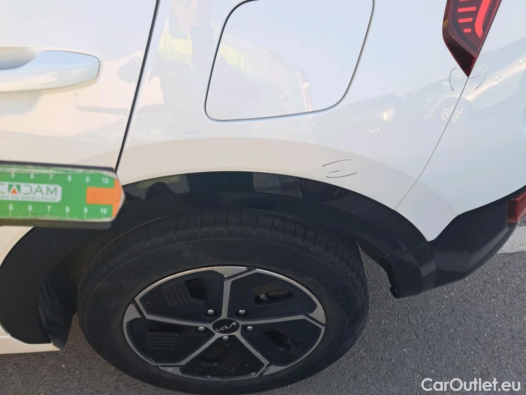  KIA  Niro KIA  / 2022 / 5P / crossover 1.6 GDi HEV 104kW (141CV) Drive #58