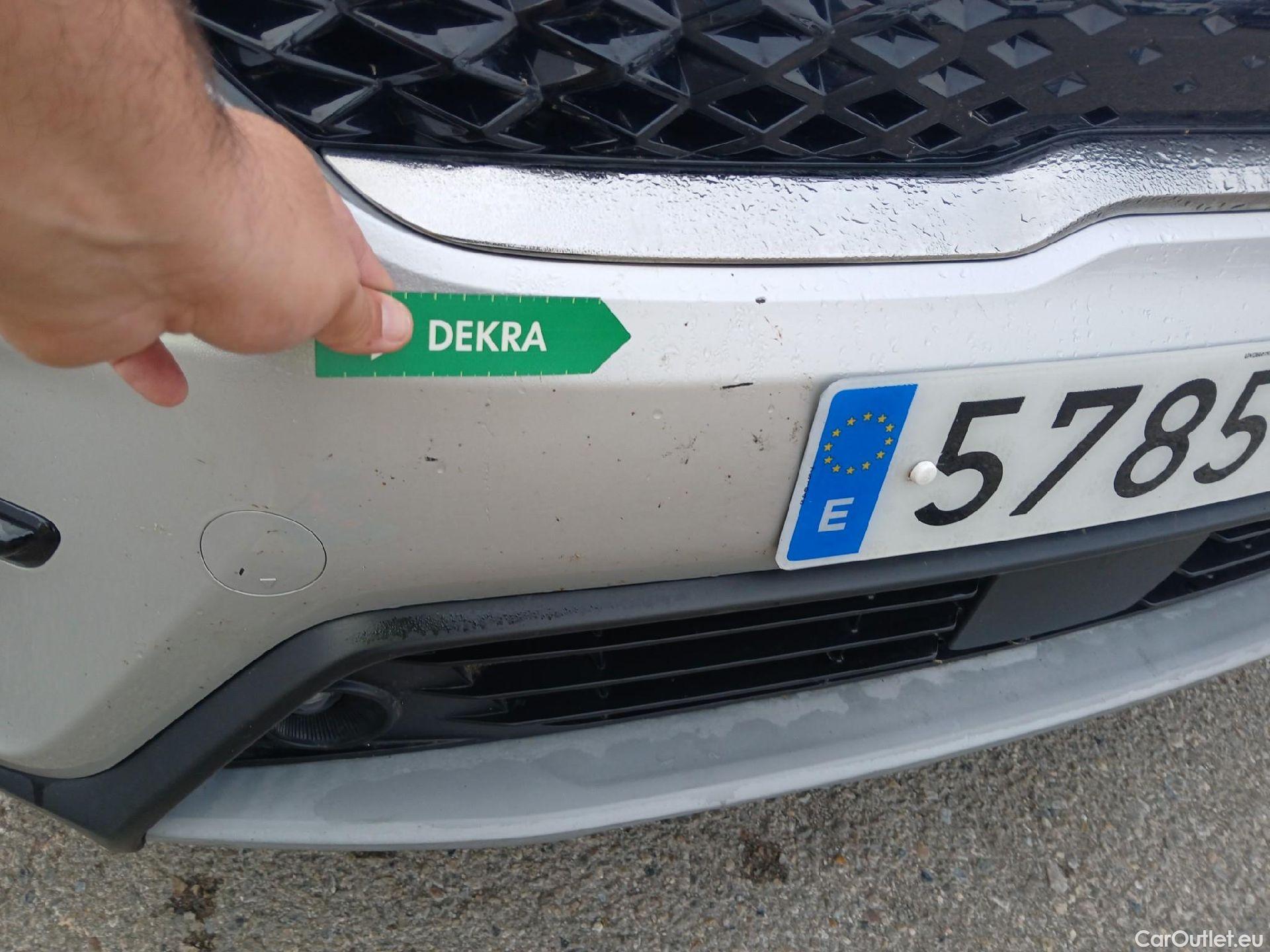  KIA  Niro KIA  / 2019 / 5P / crossover 1.6 GDi HEV 104kW (141CV) Drive #6