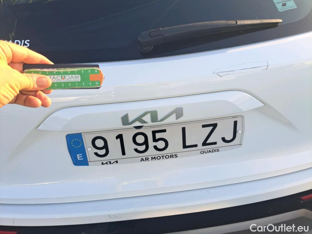  KIA  Niro KIA  / 2022 / 5P / crossover 1.6 GDi HEV 104kW (141CV) Drive #3