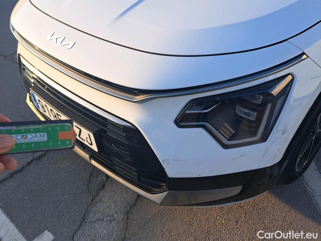  KIA  Niro KIA  / 2022 / 5P / crossover 1.6 GDi HEV 104kW (141CV) Drive #33