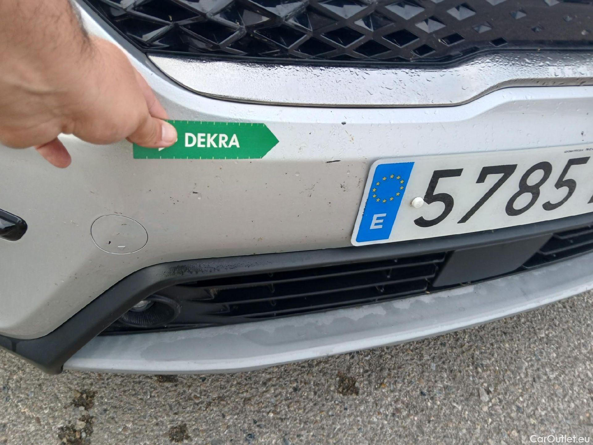  KIA  Niro KIA  / 2019 / 5P / crossover 1.6 GDi HEV 104kW (141CV) Drive #5