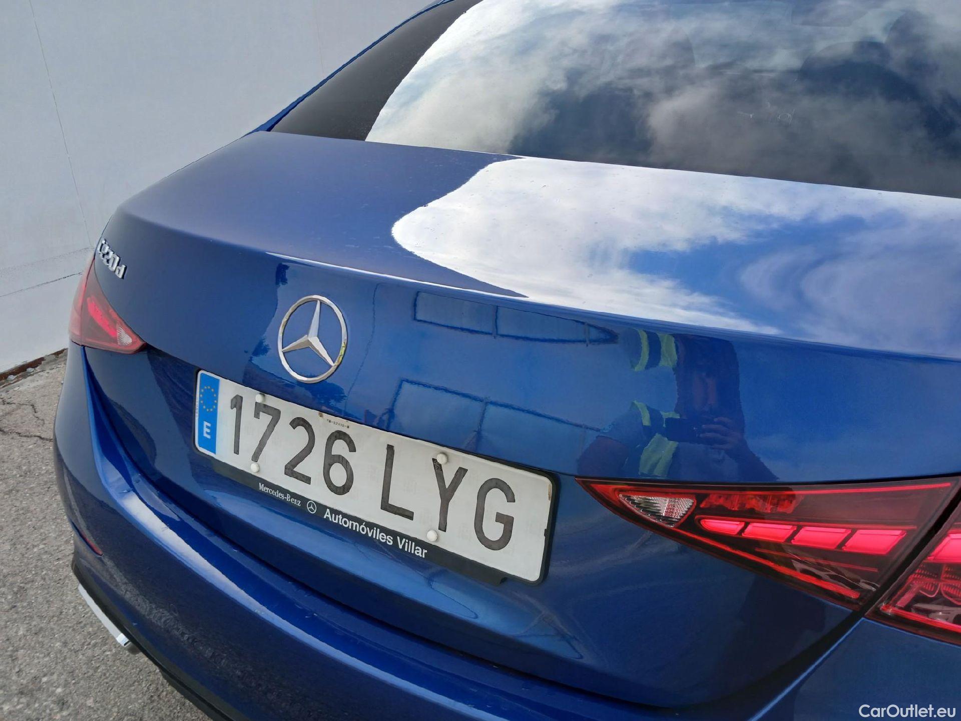  Mercedes  C-Klasse MERCEDES-BENZ Clase C / 2021 / 4P / sedán C 220 d #39