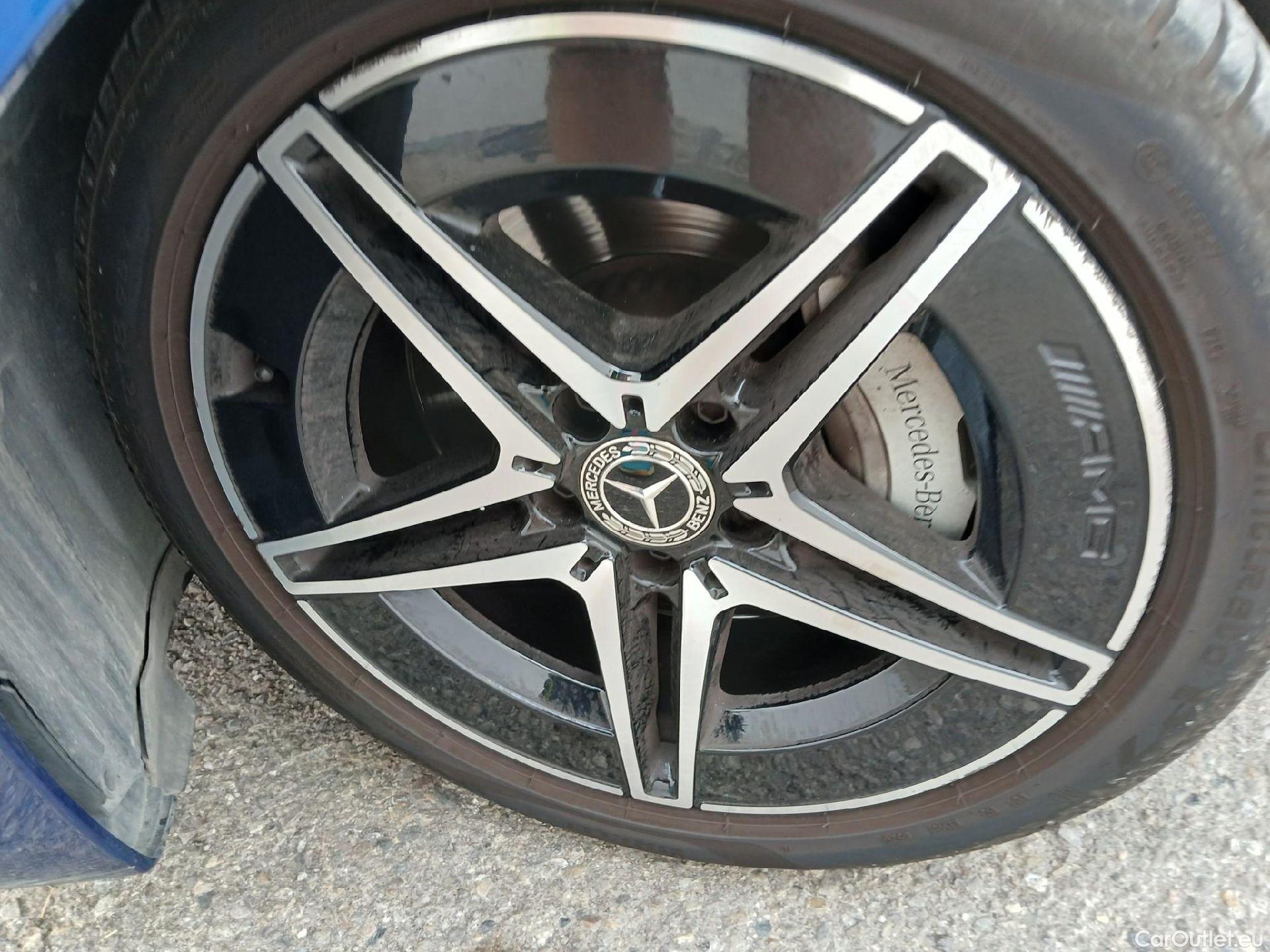  Mercedes  C-Klasse MERCEDES-BENZ Clase C / 2021 / 4P / sedán C 220 d #20