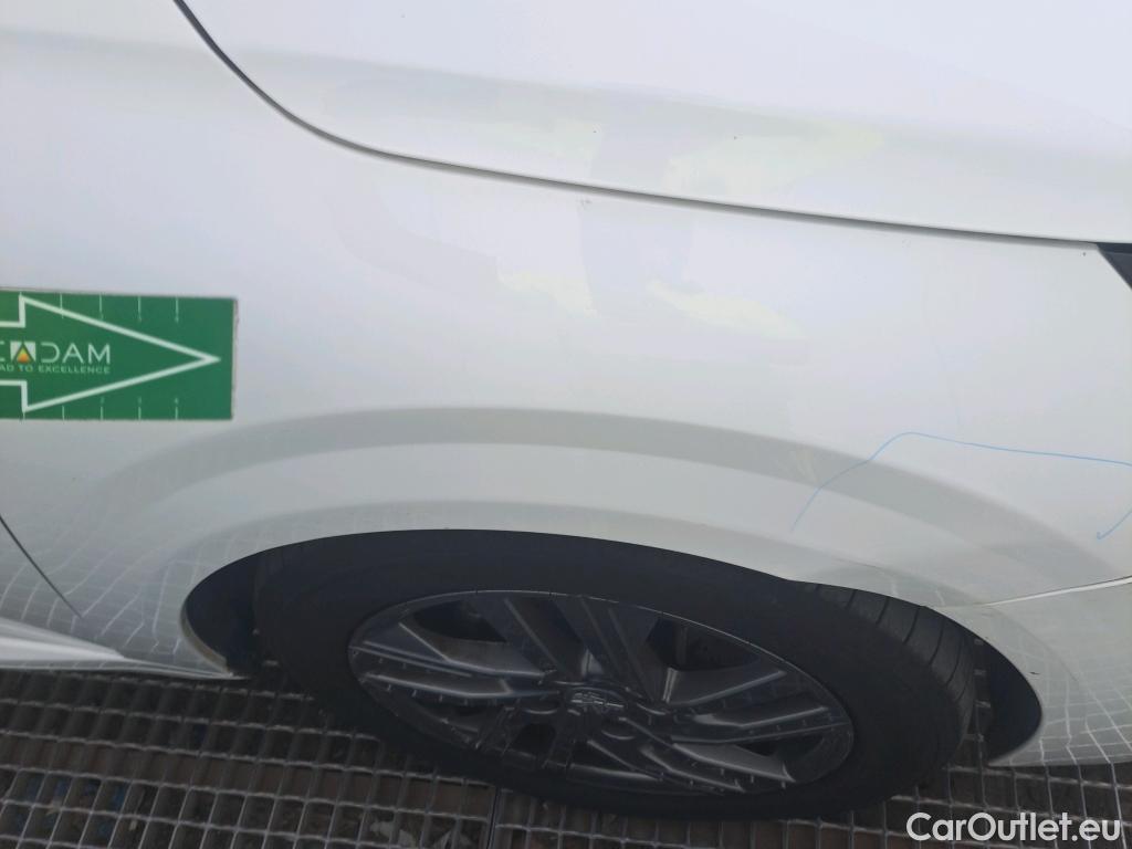  Peugeot  208 PEUGEOT  / 2019 / 5P / berlina con portón BlueHDi 73kW (100CV) Active Pack (AC) #16