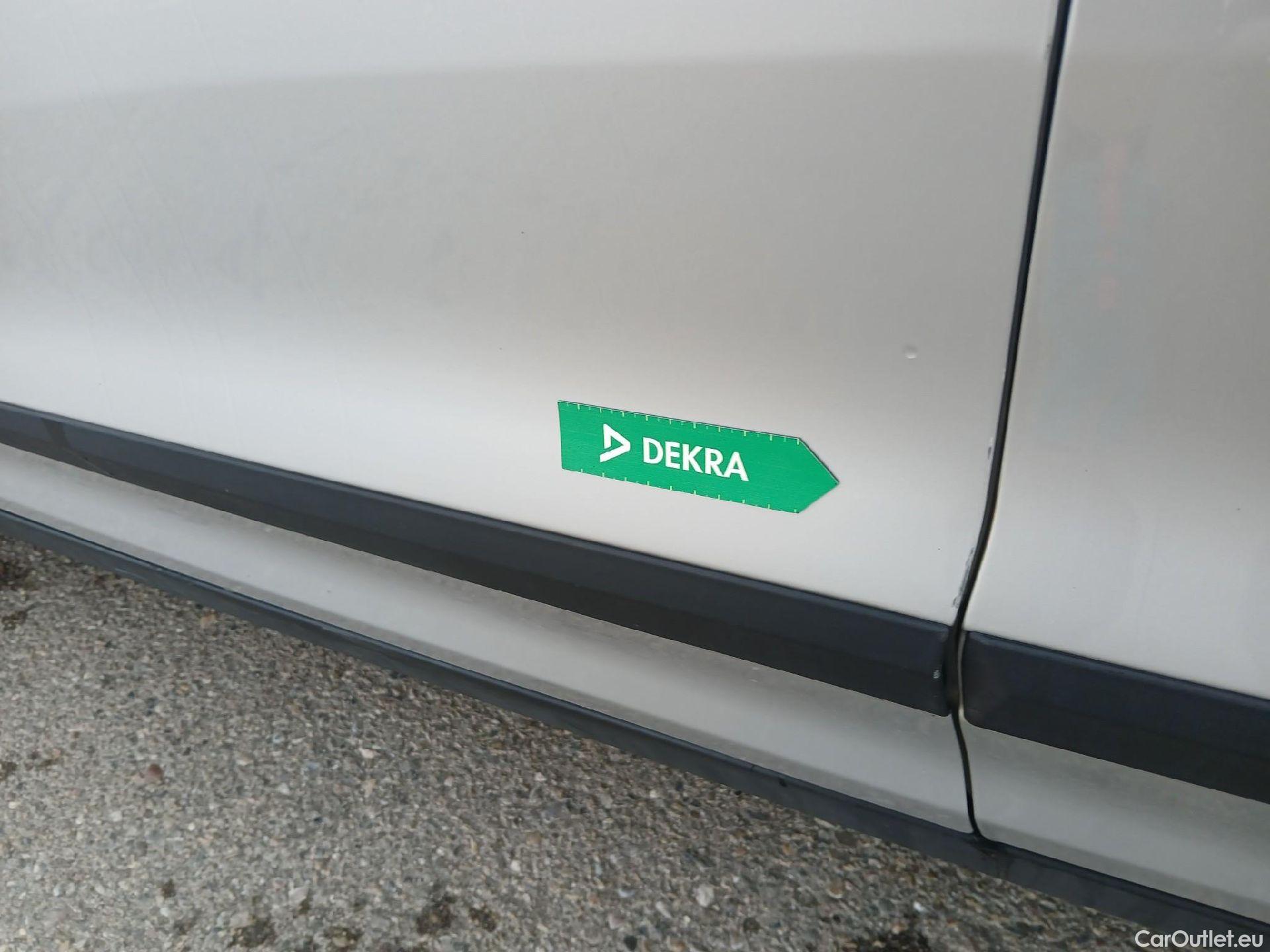  KIA  Niro KIA  / 2019 / 5P / crossover 1.6 GDi HEV 104kW (141CV) Drive #10