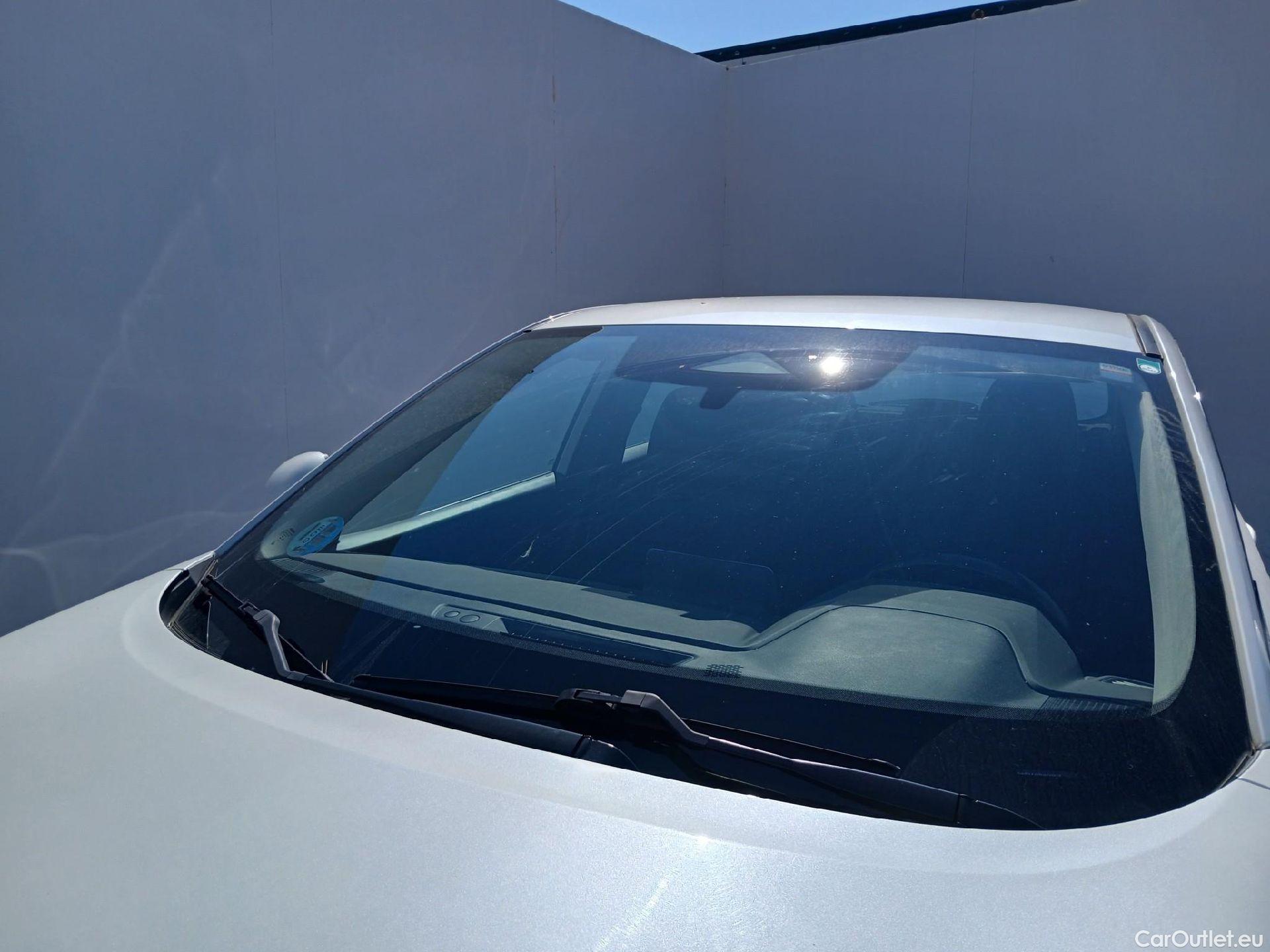  Nissan  Qashqai NISSAN  / 2021 / 5P / todoterreno DIG-T 116kW (158CV) mHEV Xtronic Acenta (AC3) #3