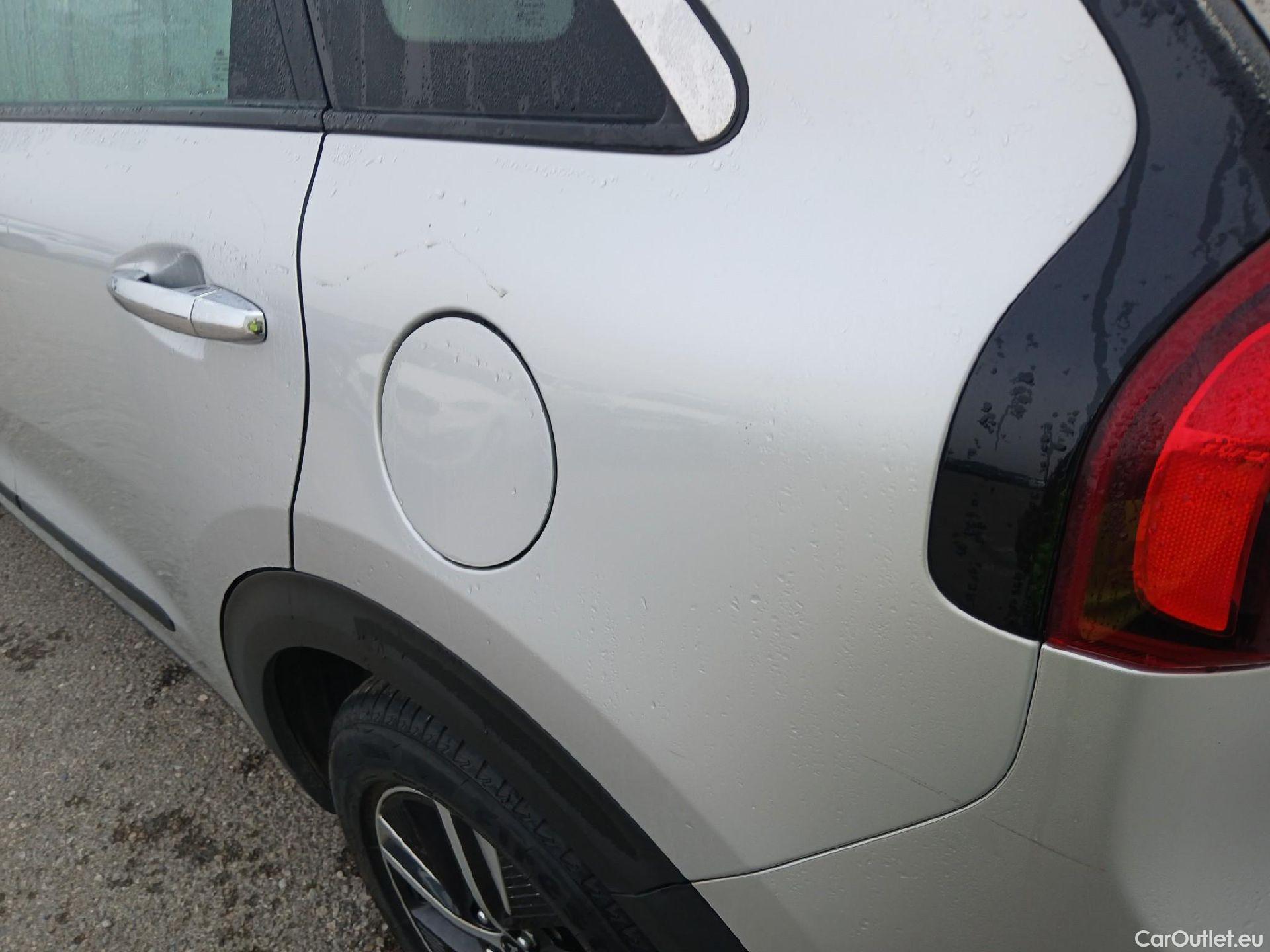  KIA  Niro KIA  / 2019 / 5P / crossover 1.6 GDi HEV 104kW (141CV) Drive #12