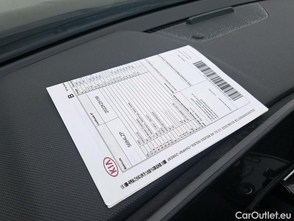  KIA  Niro KIA  / 2022 / 5P / crossover 1.6 GDi PHEV 135kW (183CV) Drive #9