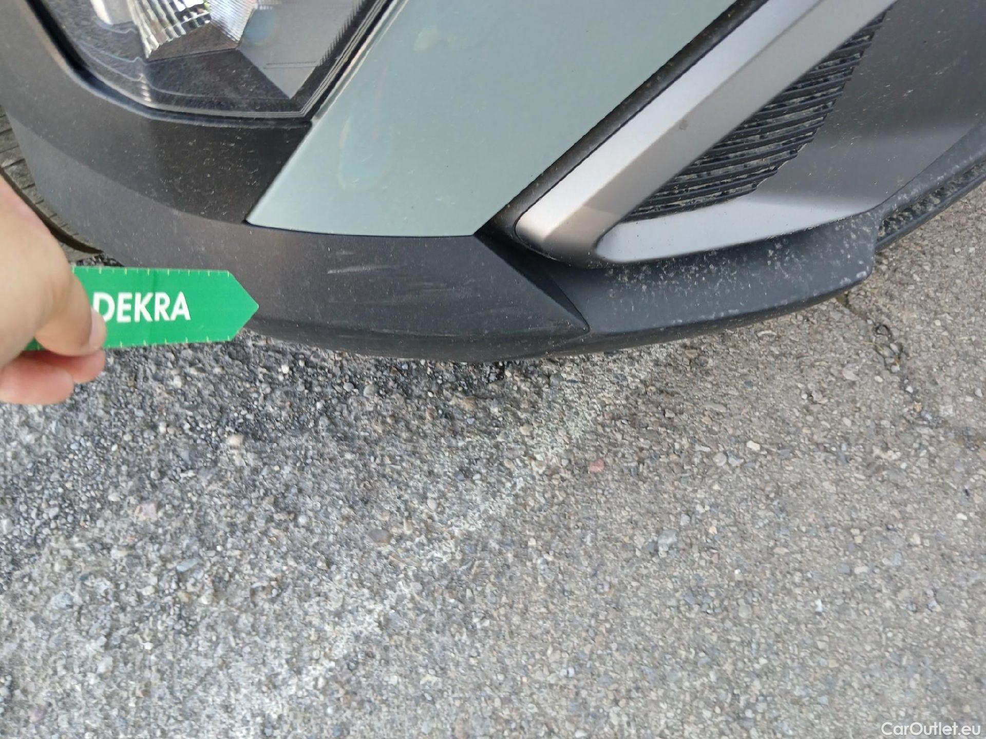  Hyundai  Konna HYUNDAI Kona / 2023 / 5P / todoterreno 1.0 TGDI Maxx #19