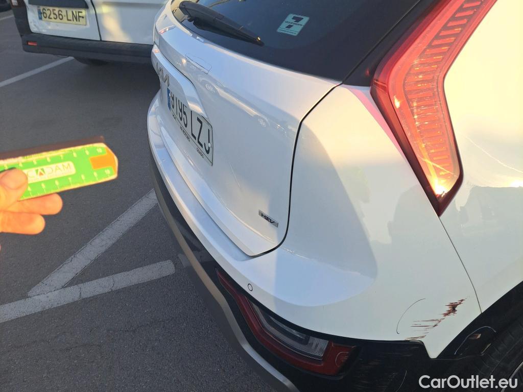 KIA  Niro KIA  / 2022 / 5P / crossover 1.6 GDi HEV 104kW (141CV) Drive #30