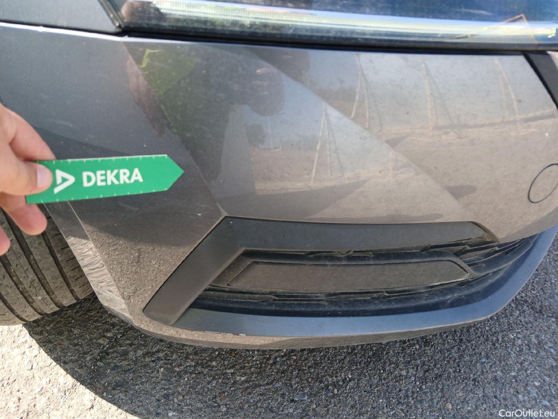  Skoda  Octavia SKODA  / 2020 / 5P / familiar Combi 2.0 TDI 110kW(150CV) DSG Ambition #8