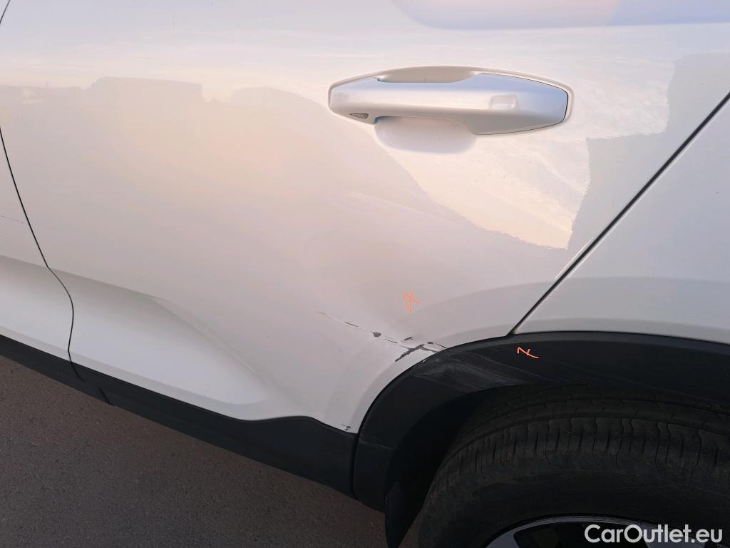  Volvo  XC 40 VOLVO XC40 / 2021 / 5P / todoterreno 1.5 T5 Recharge PHEV Plus Dark Auto #9