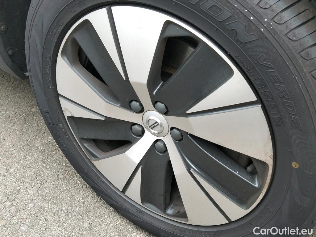  Volvo  XC 40 VOLVO XC40 / 2017 / 5P / todoterreno 1.5 T4 Twin Recharge Inscription Ex Auto #7